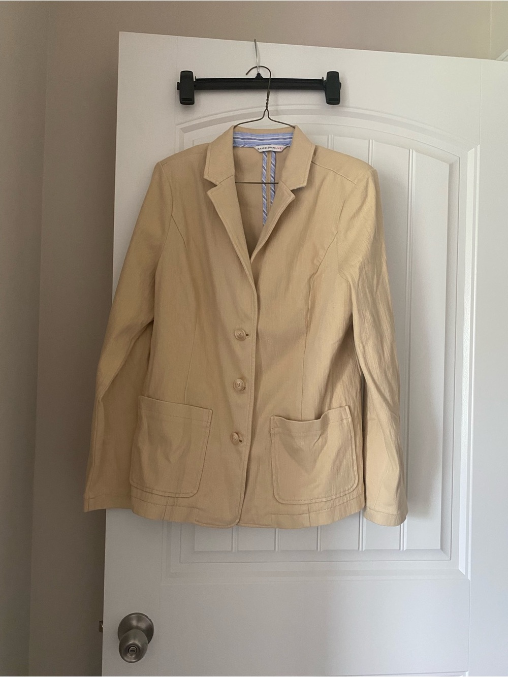 Isaac Mizrahi Light Beige Tailored Blazer
